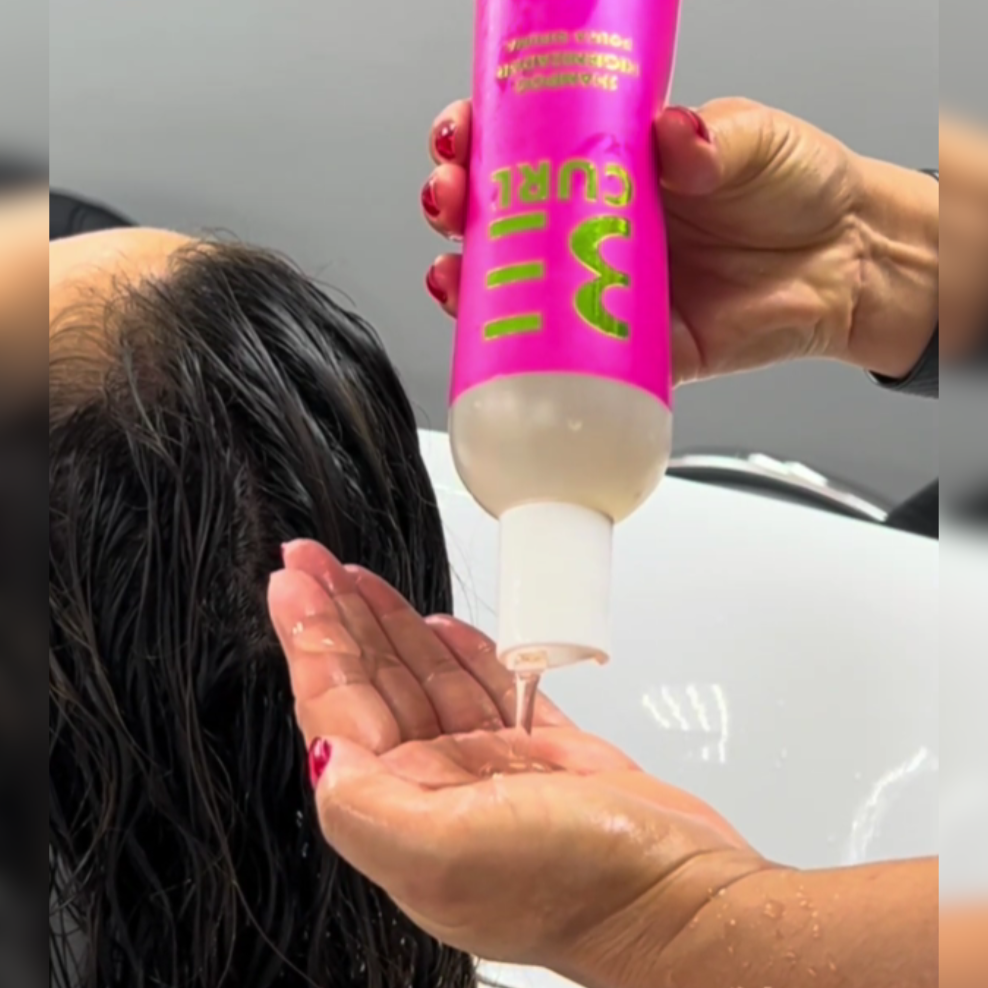 SHAMPOO HIGIENIZADOR LOW POO POUCA ESPUMA VEGANO 350ML ONDAS & CACHOS PINK BE CURL